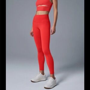 Alo Yoga 7/8 High Waist Airlift Legging in Red Hot Summer